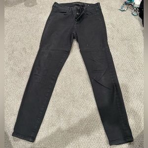 american eagle black curvy jeans